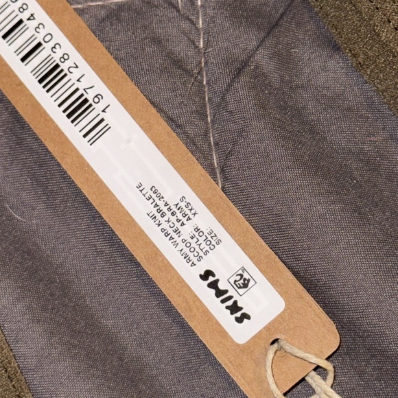 SKIMS ARMY WARP KNIT SCOOP NECK BRALETTE - Picture 5 of 5